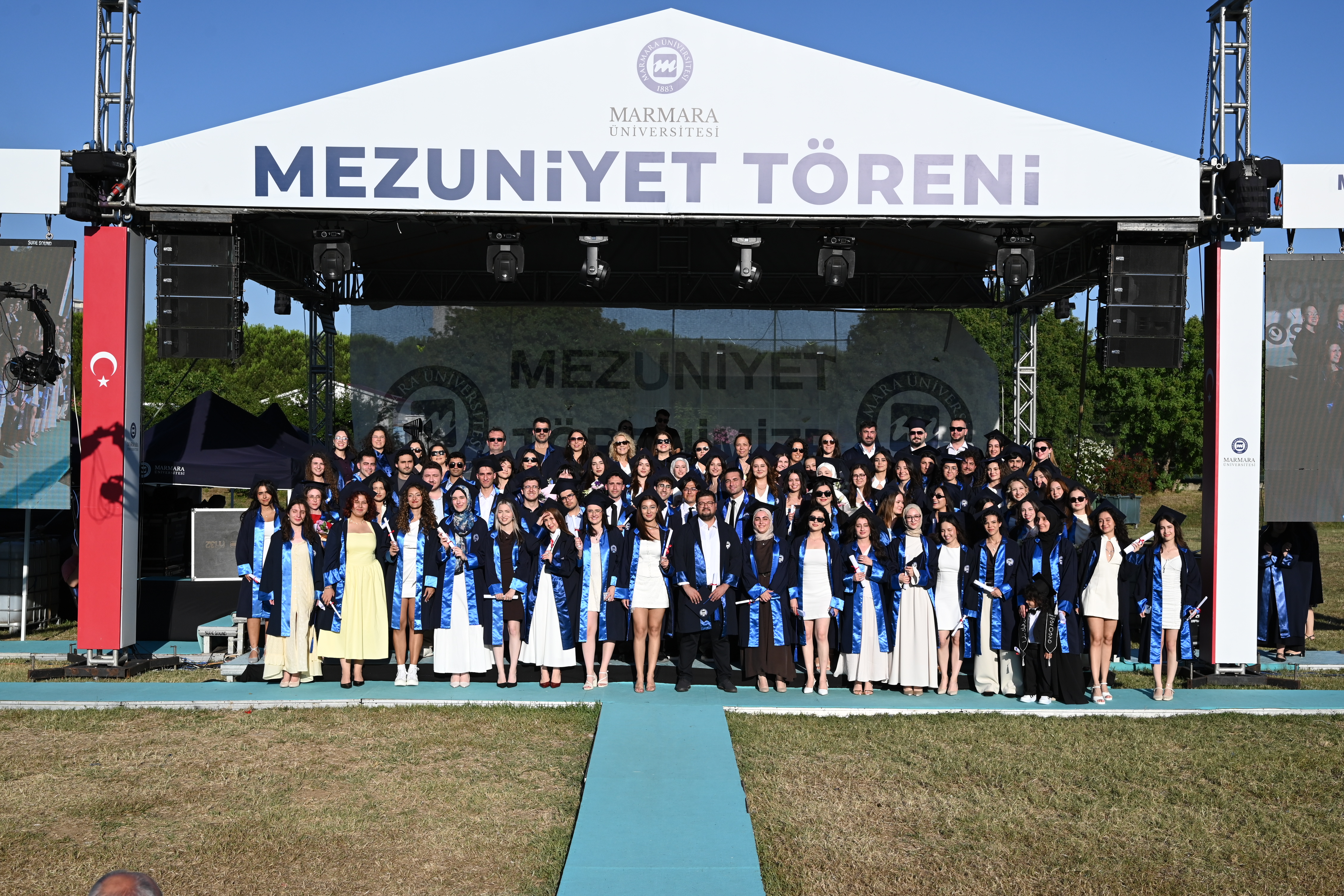 Biyomuhendislik-Toplu-Fotograf-12.jpg (5.63 MB)