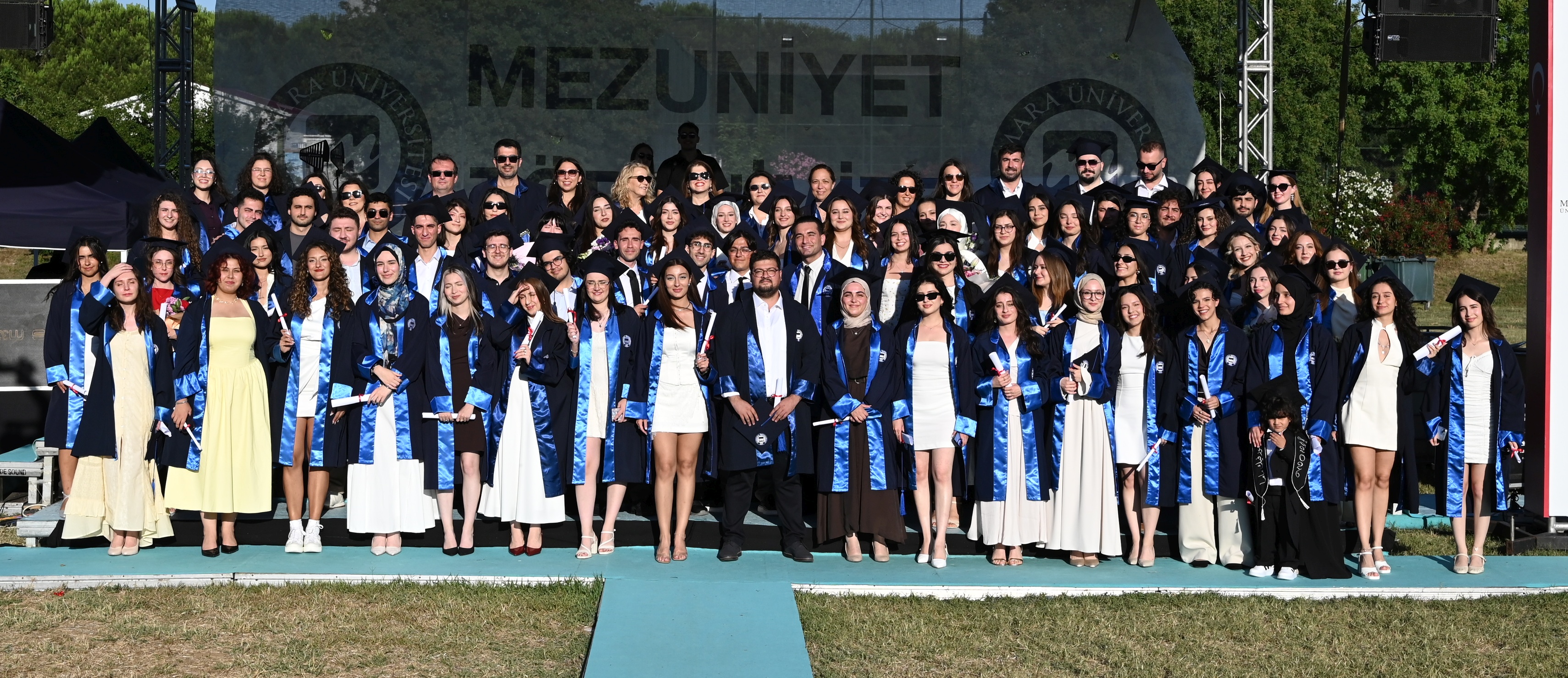 Biyomuhendislik-Toplu-Fotograf-24.jpg (2.06 MB)