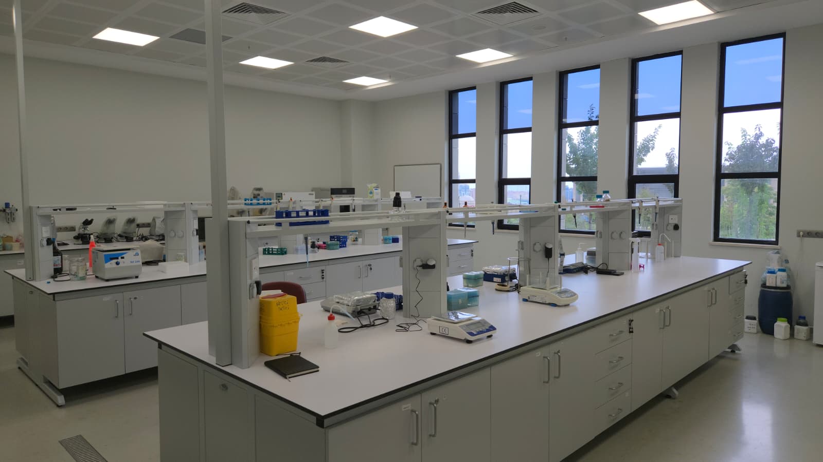 ogrenci lab1.jpeg (96 KB)