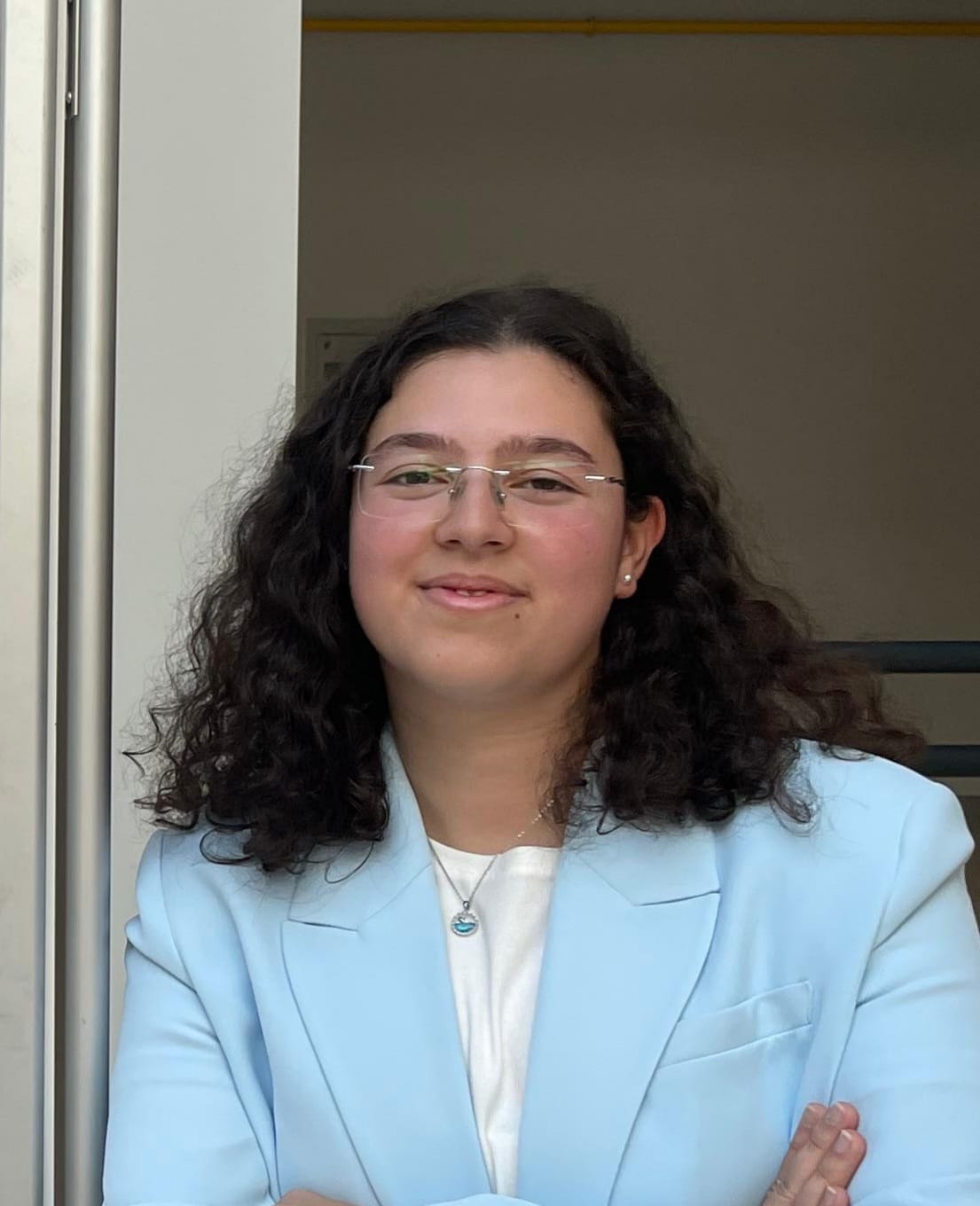 Selen Emirhanoğlu.jpeg (93 KB)